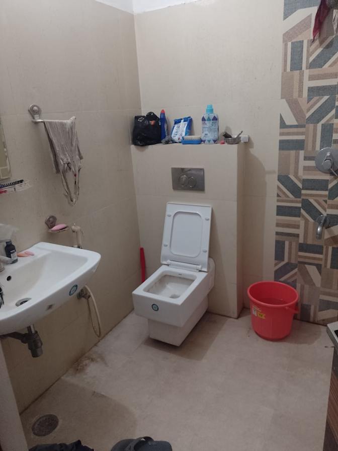 RAVINDRA YADAV's room