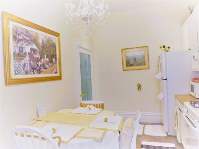 Tenny's room