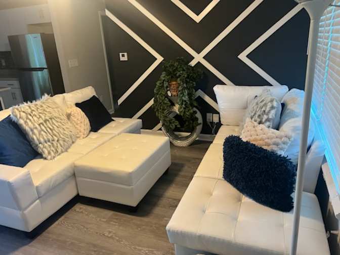 Sandy Royal's room