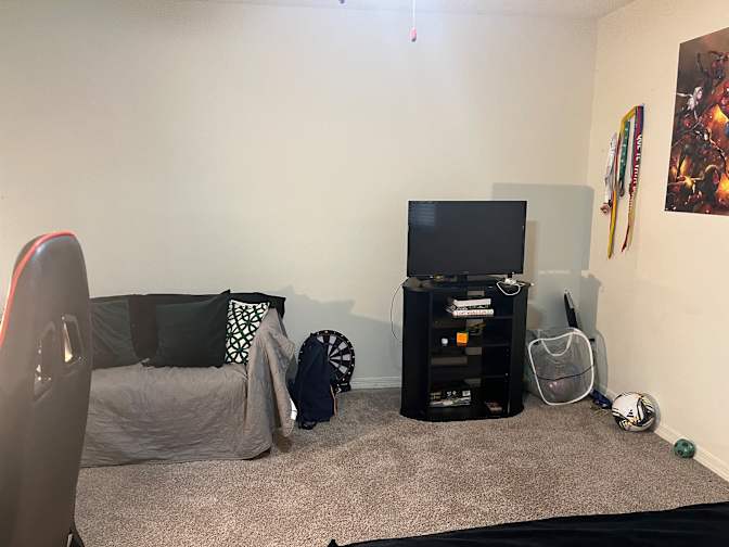 Andrea's room
