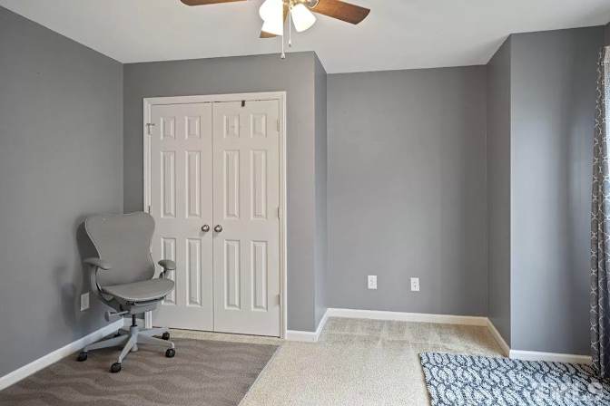 Alcove Rooms's room
