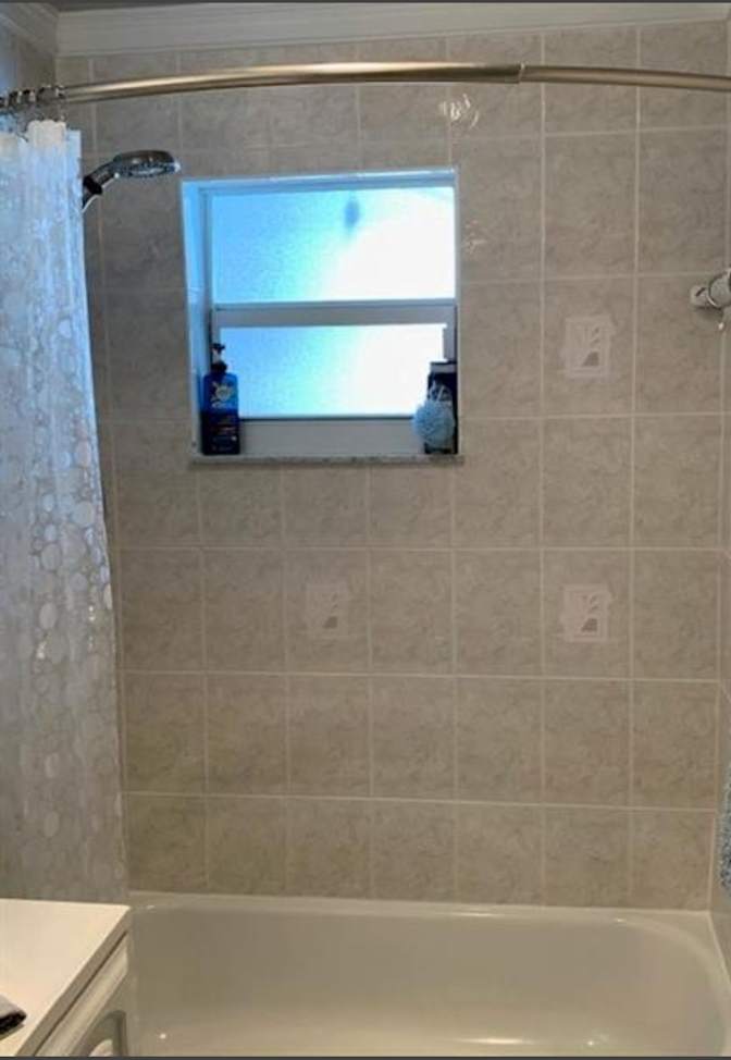 Jenelle's room