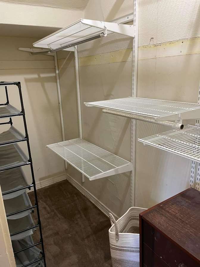 Hailey Sullivan's room