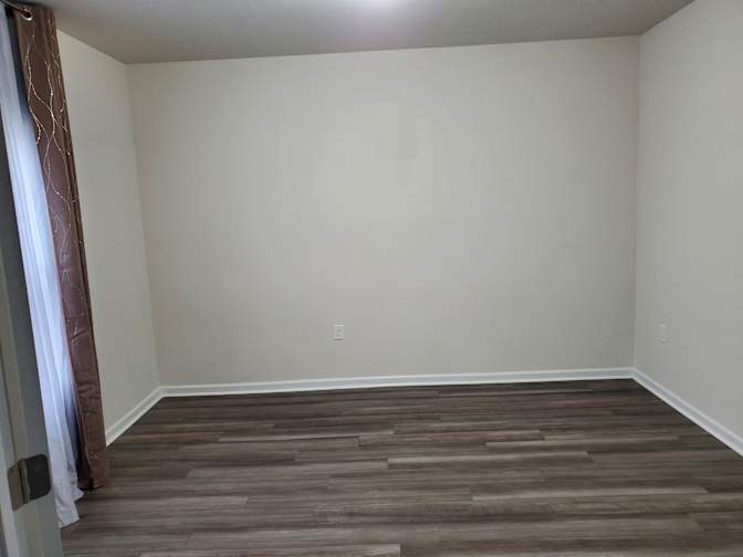 Alcove Rooms's room
