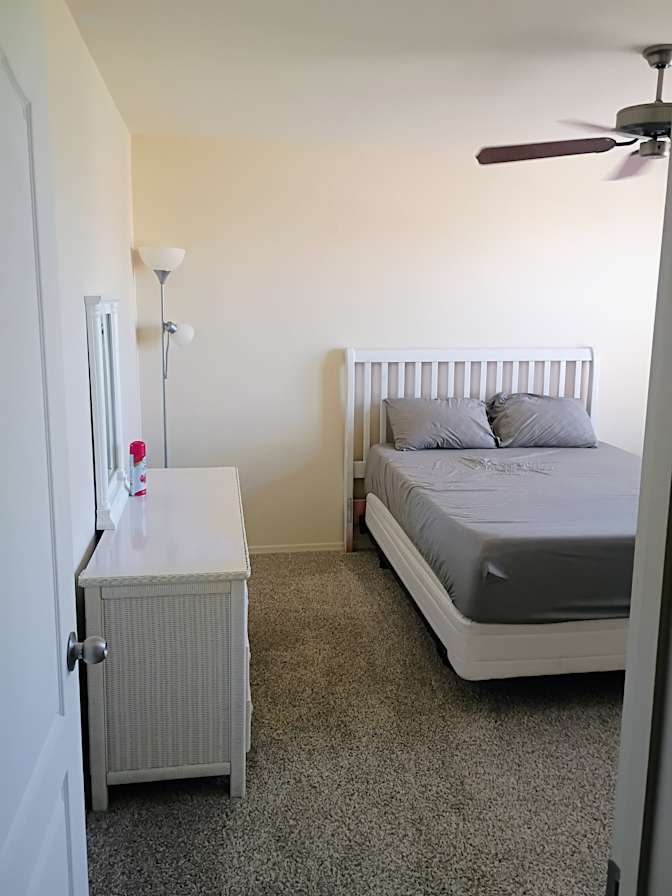 Manuel's room