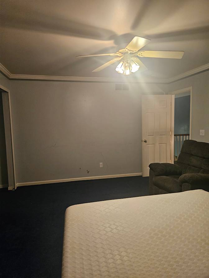 Debra L Kudrycki's room