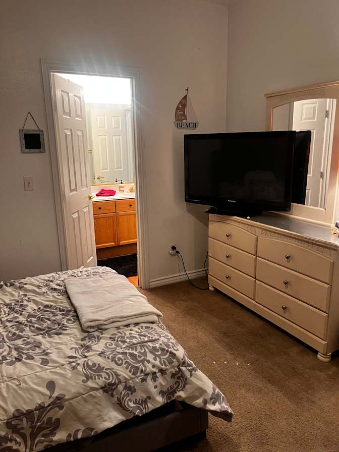 Kim's room