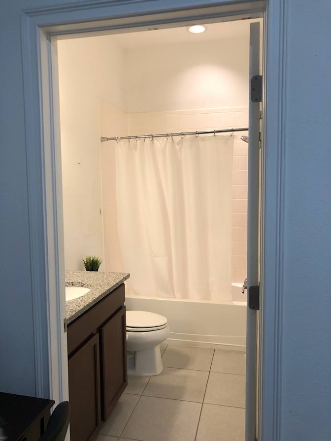 VANESSA's room