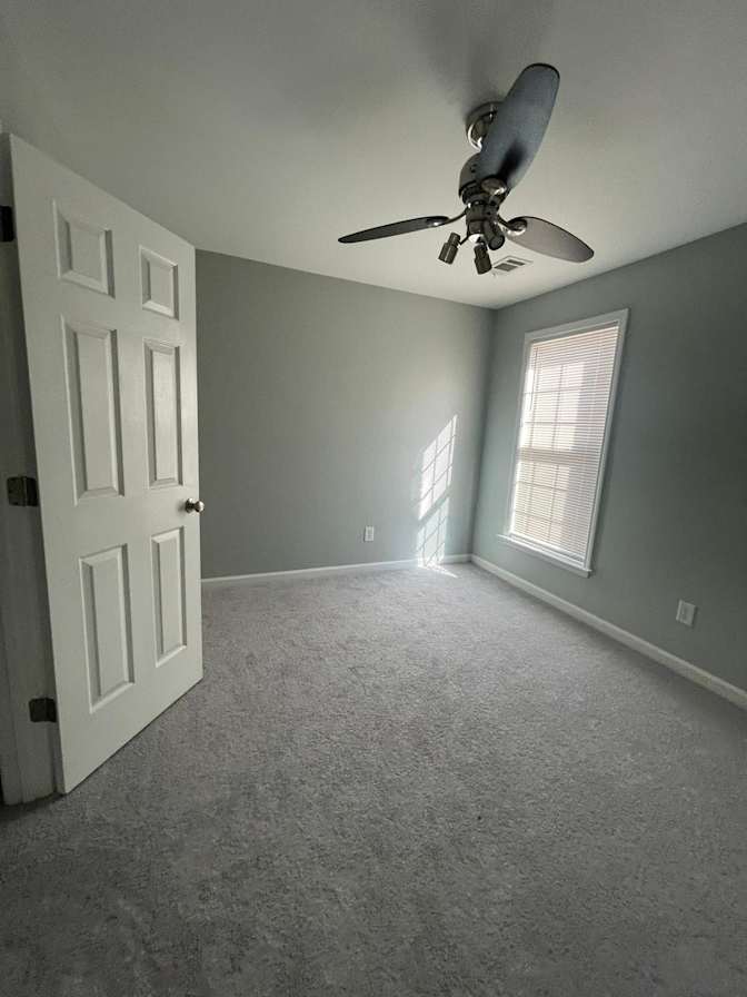 Alcove Rooms's room