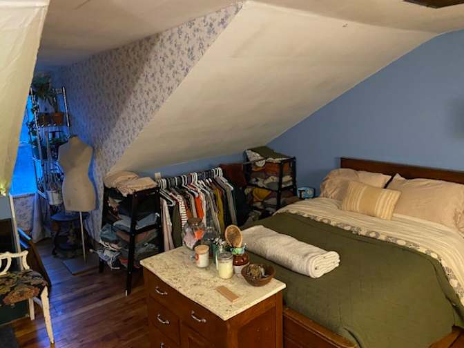 Solar's room