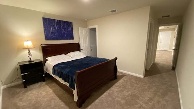 Anoop Gupta's room