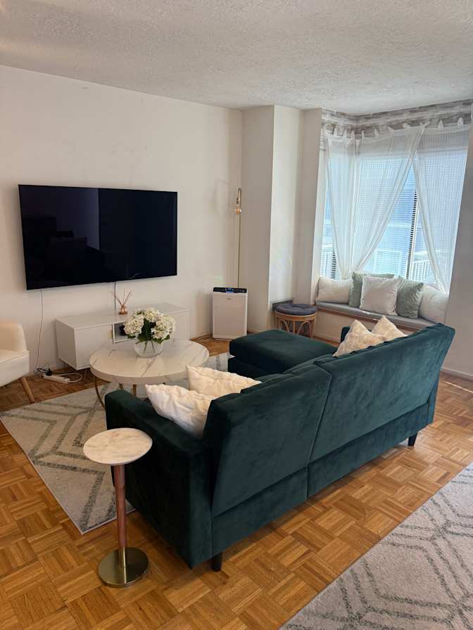 Lisa's room