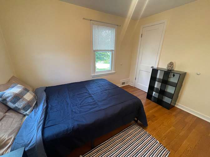 Lotus Consulting and Management LLC's room