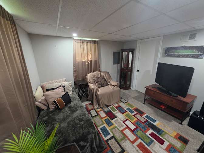 CL&C Property Management and Consulting's room