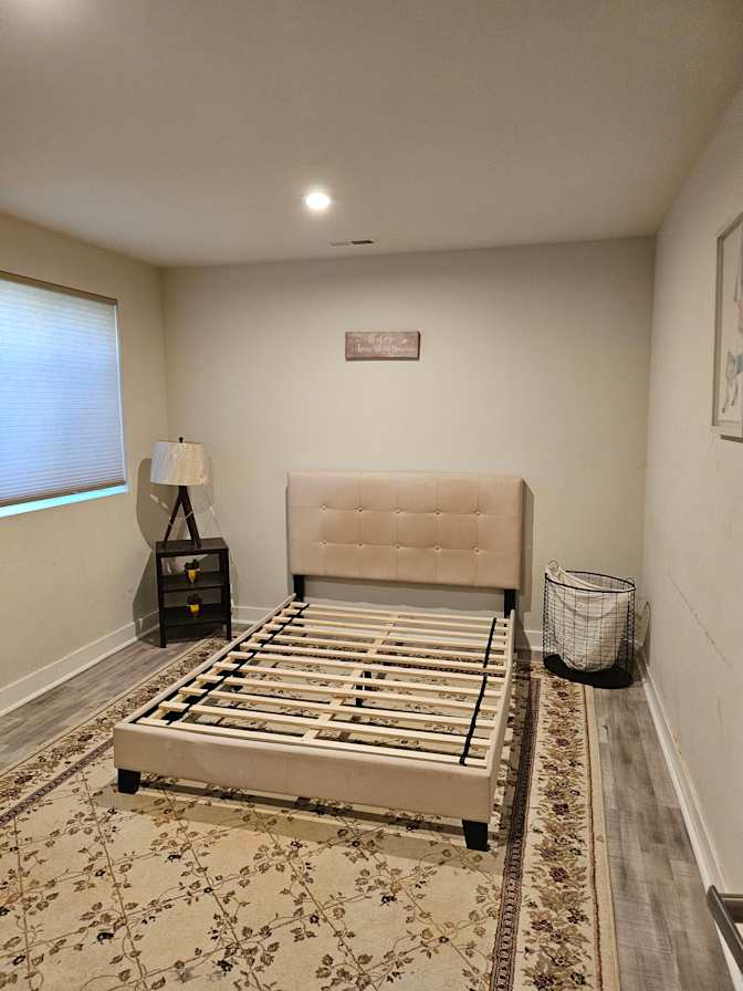 LISA WATSON's room