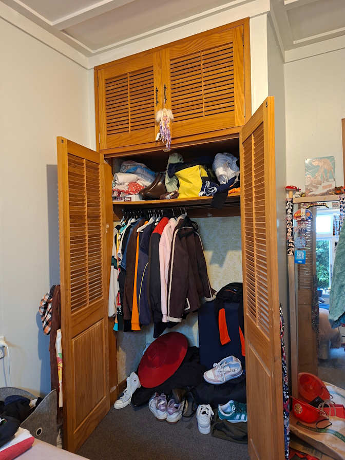 Etosha's room