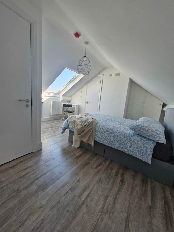 REA McGee's room