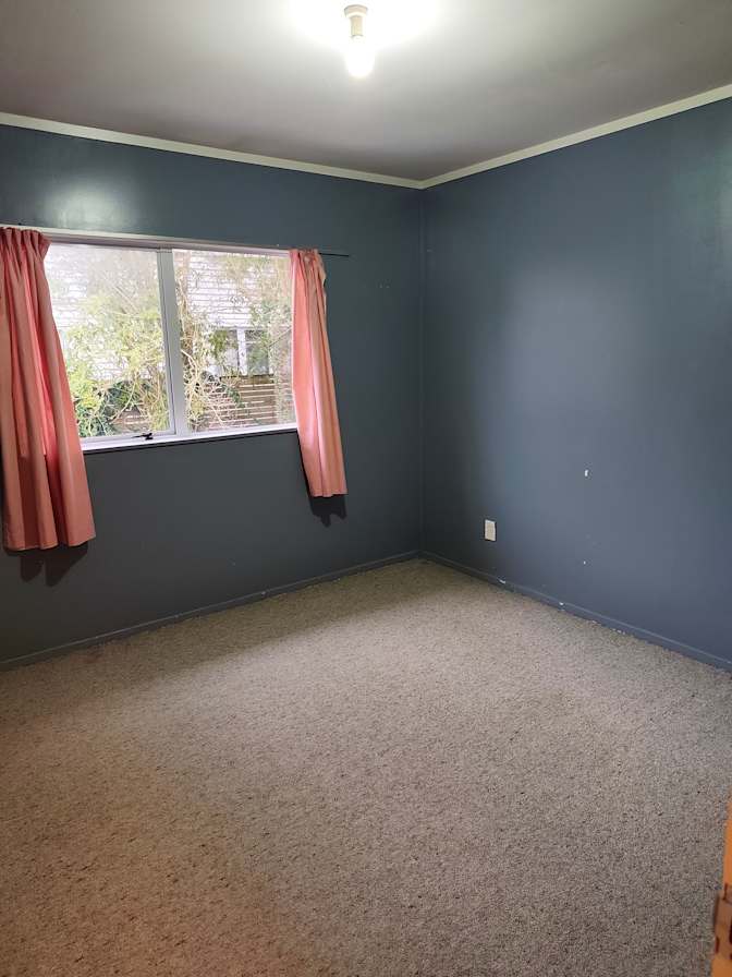 eddie's room