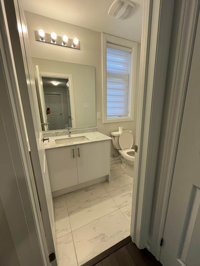 Xiao Xia Zhang's room