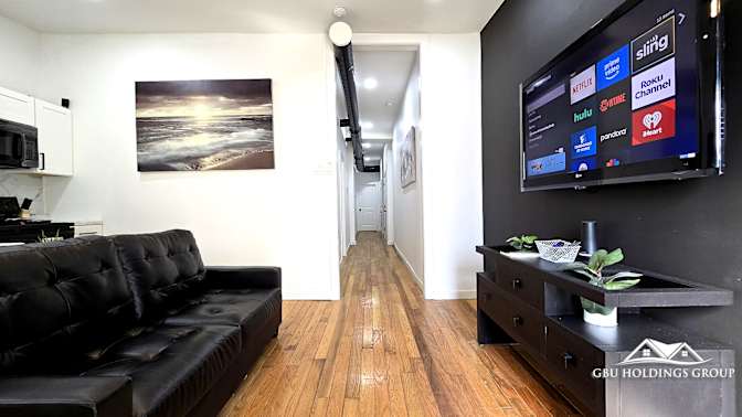GBU Holdings Group's room