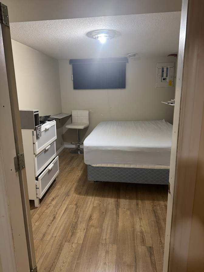 landlord's room