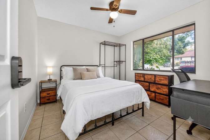 PadSplit's room