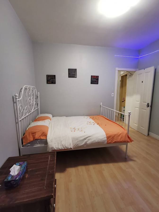 Lolo's room