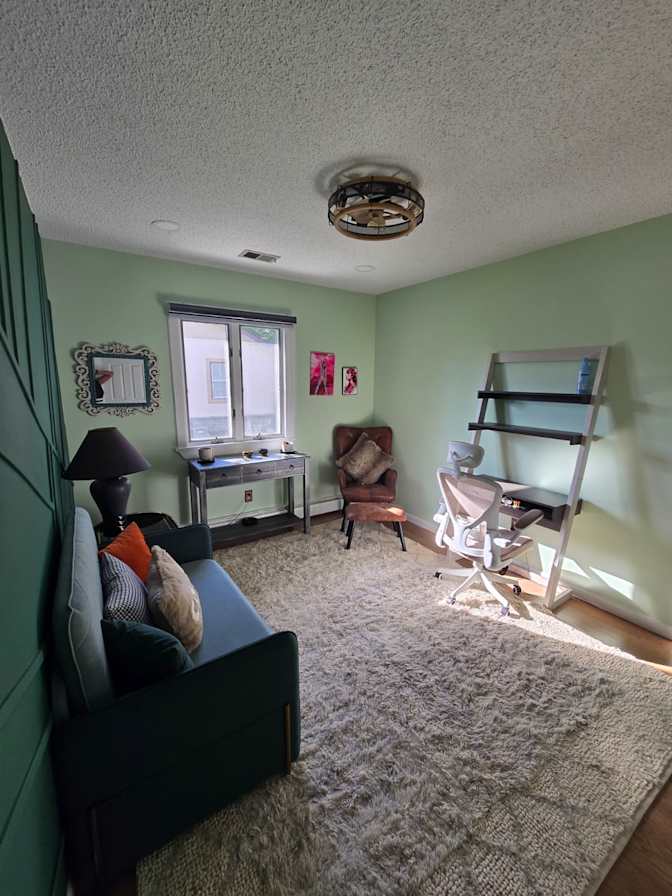 Kiriyathra's room