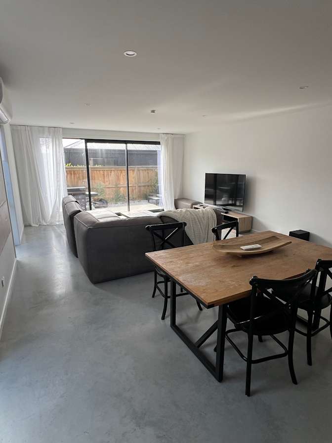Kris Reid's room
