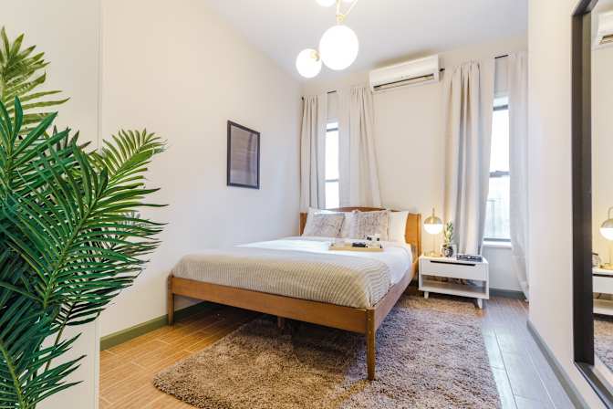 Sam June's room