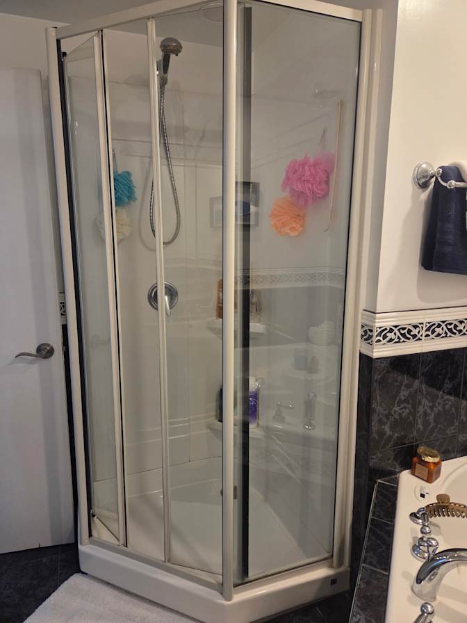 Mary-Sue Hart's room