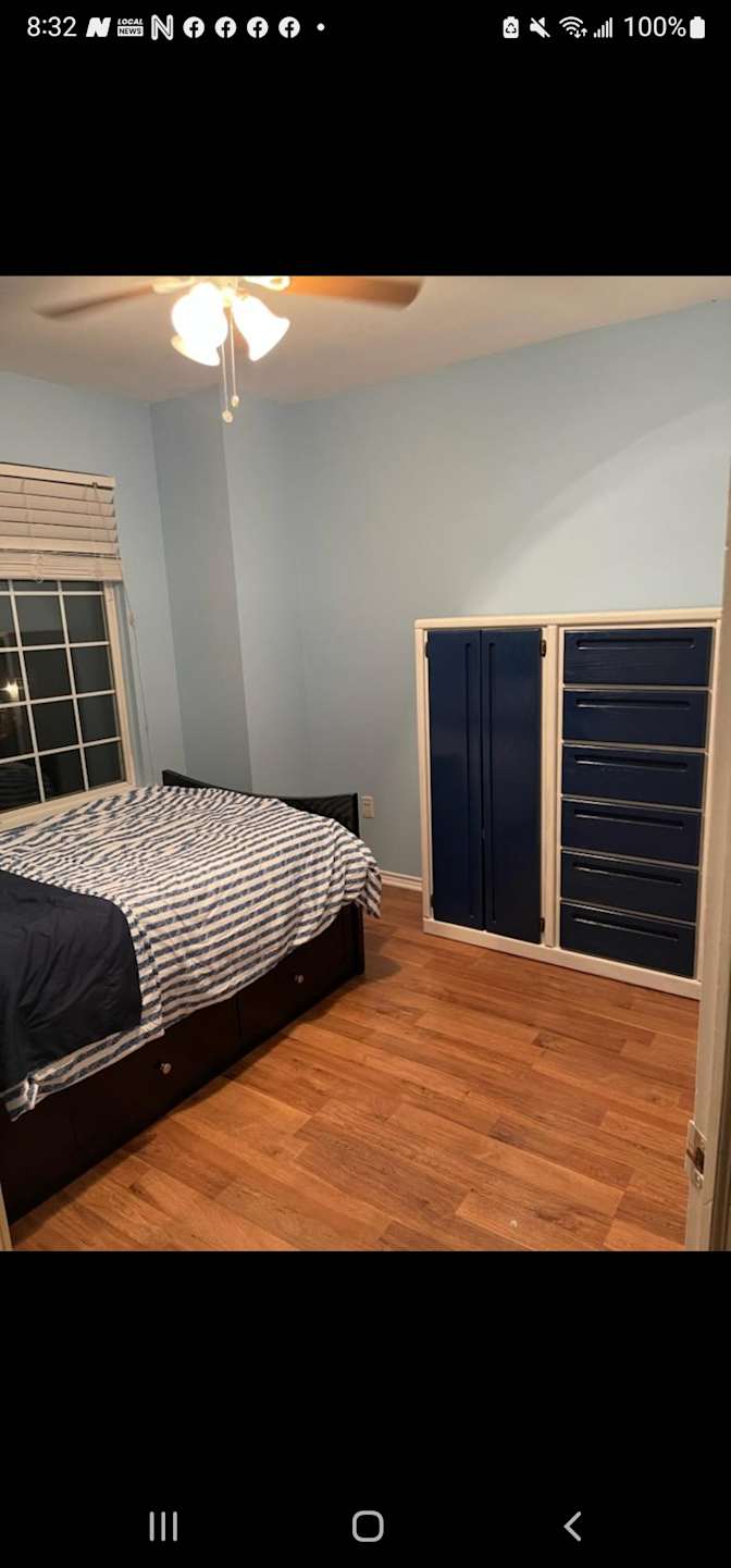 JJ RENTALS MORE's room