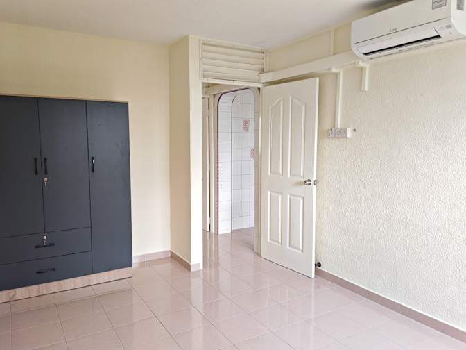 Eleanor Toh's room