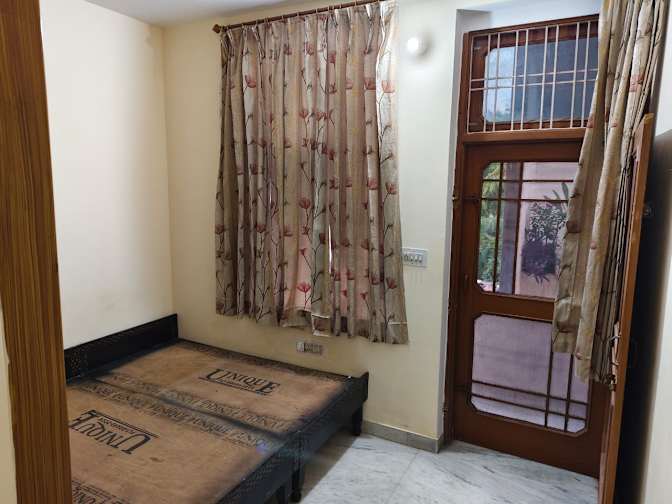 jitendra Kulshrestha's room