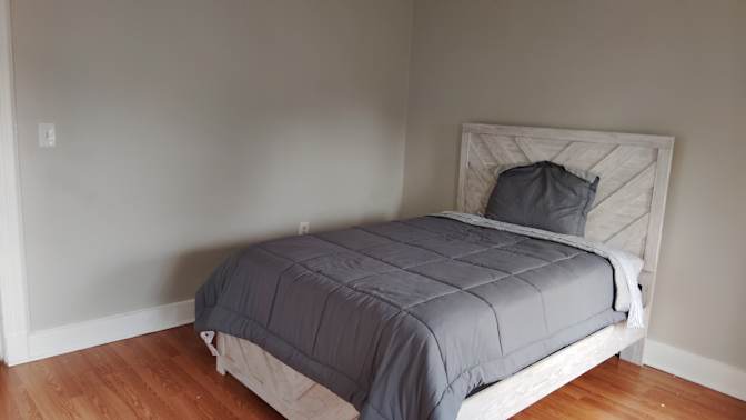 Taylor's room