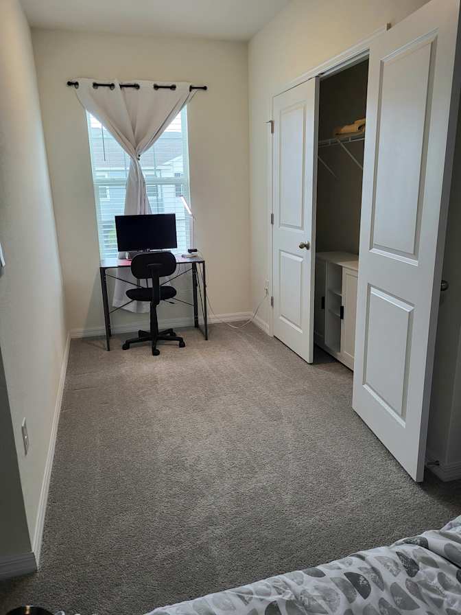Neems's room