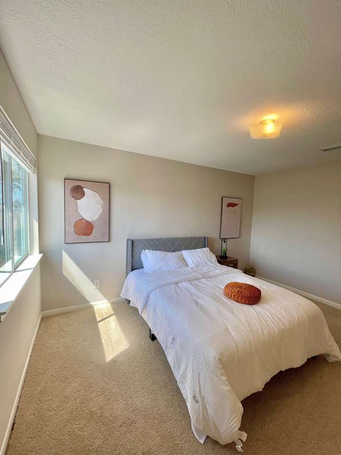 Noeline's room