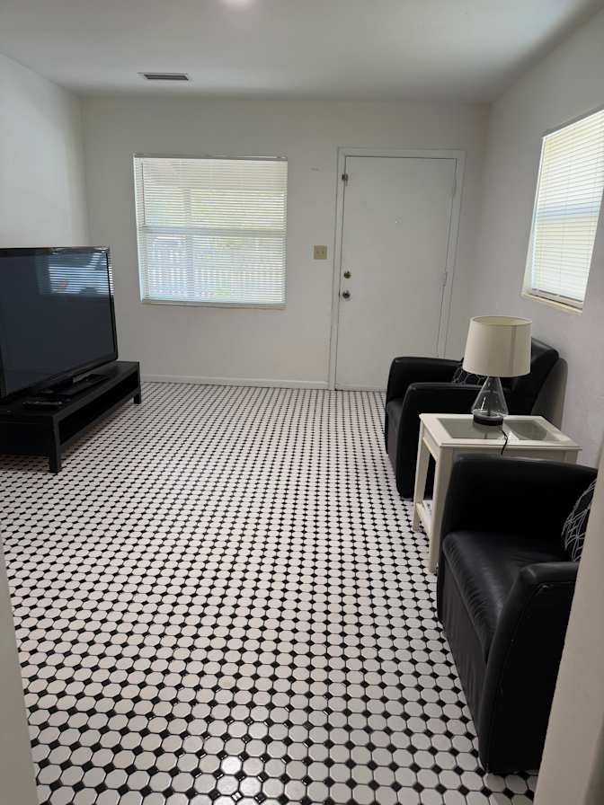 Juliette's room