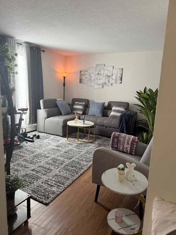 Nomso's room