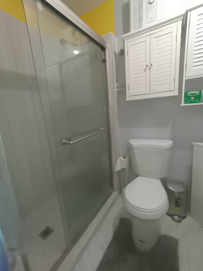 Colombian queen's room