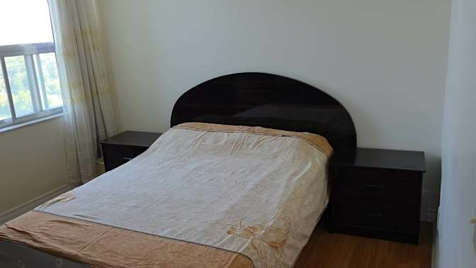 Tien Li's room