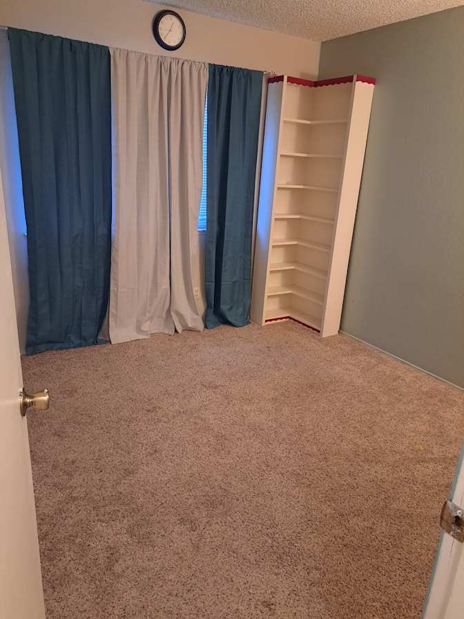Valarie's room