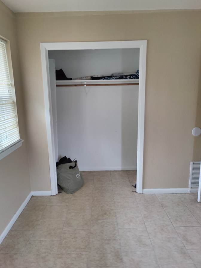 Isabell's room