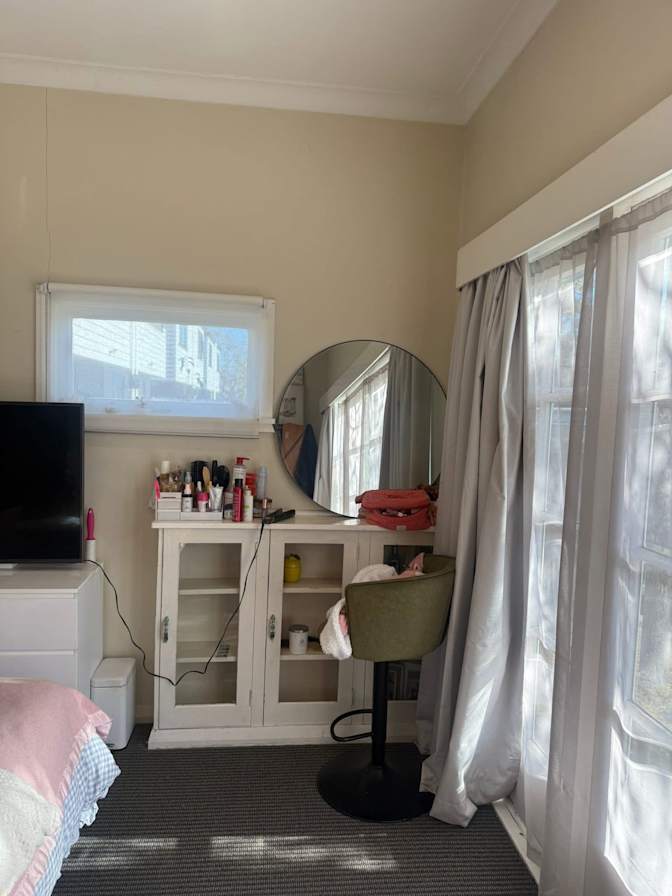 Loree's room