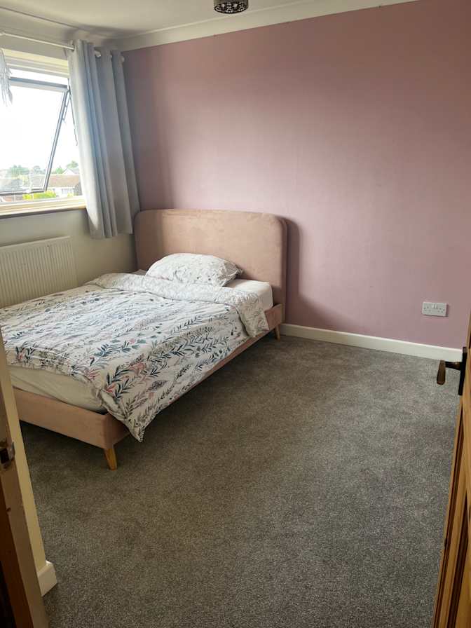 Aly's room