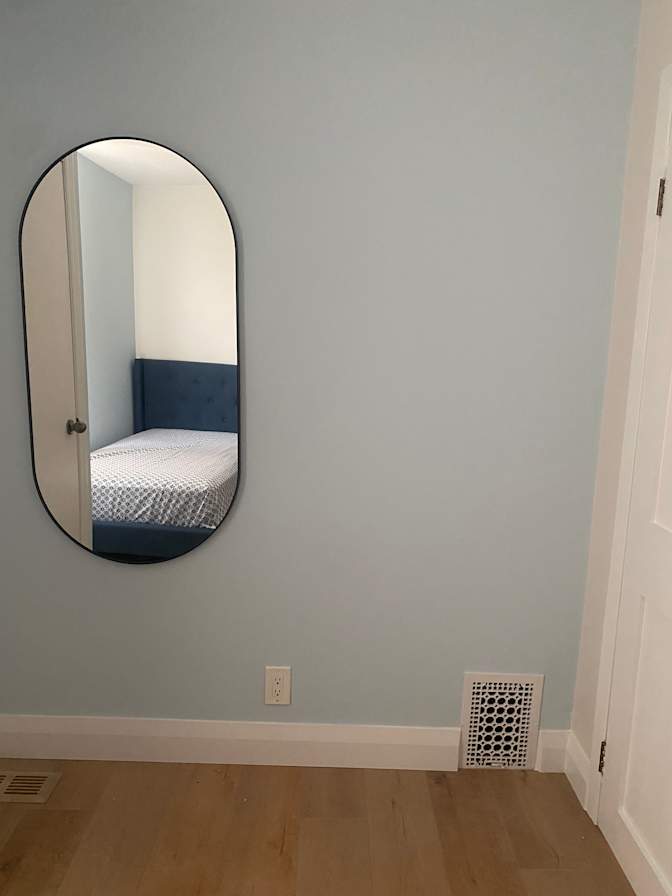 Farah's room