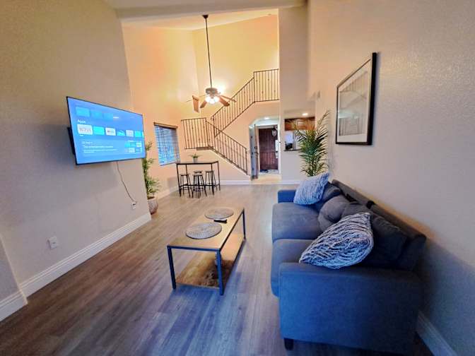 Venetian Condos's room