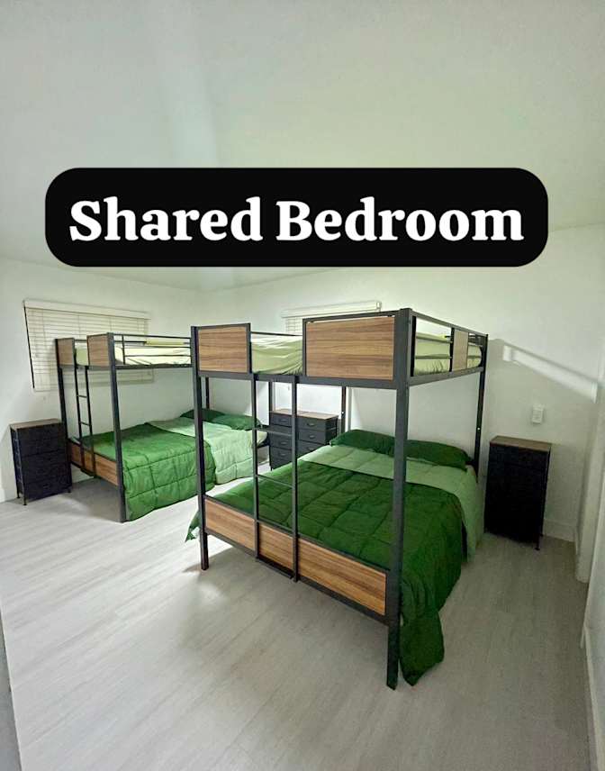 Juleidys's room