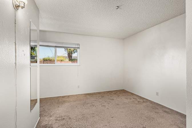 Allegro Apartments's room