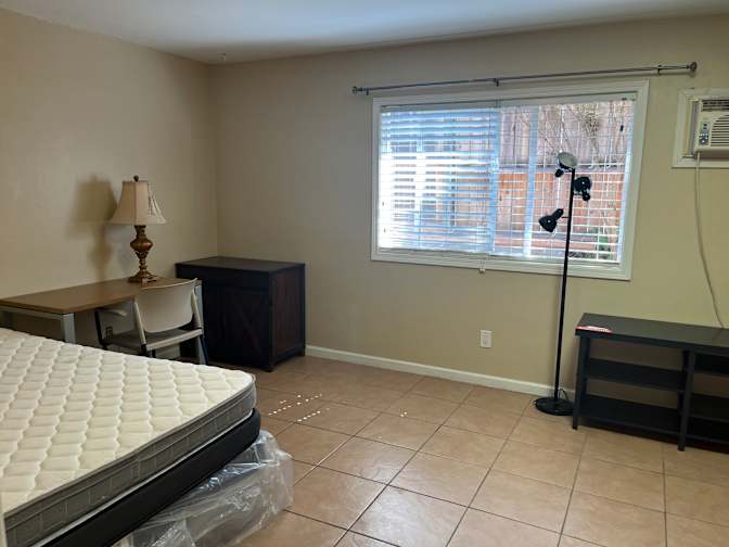 Lana's room
